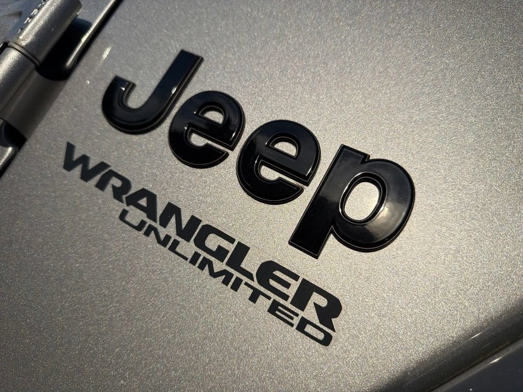 2021 Jeep Wrangler Unlimited Sahara High Altitude
