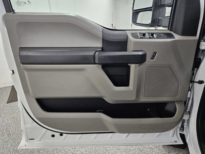 2022 Ford Super Duty F-550 DRW XL