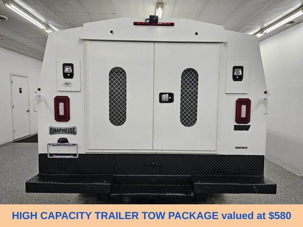 2022 Ford Super Duty F-550 DRW XL