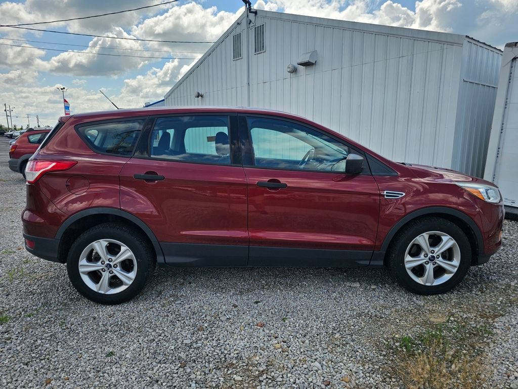 2016 Ford Escape S