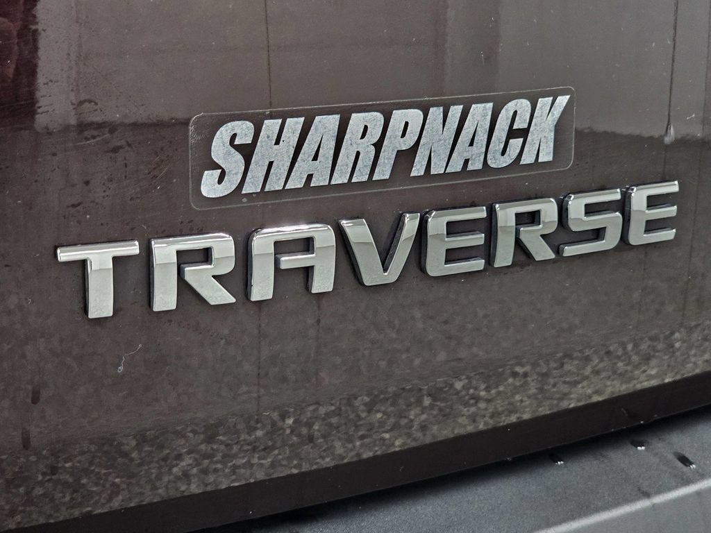 2022 Chevrolet Traverse LT Cloth