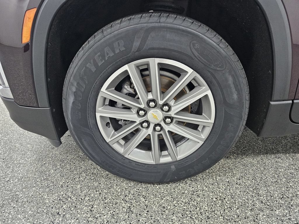 2022 Chevrolet Traverse LT Cloth