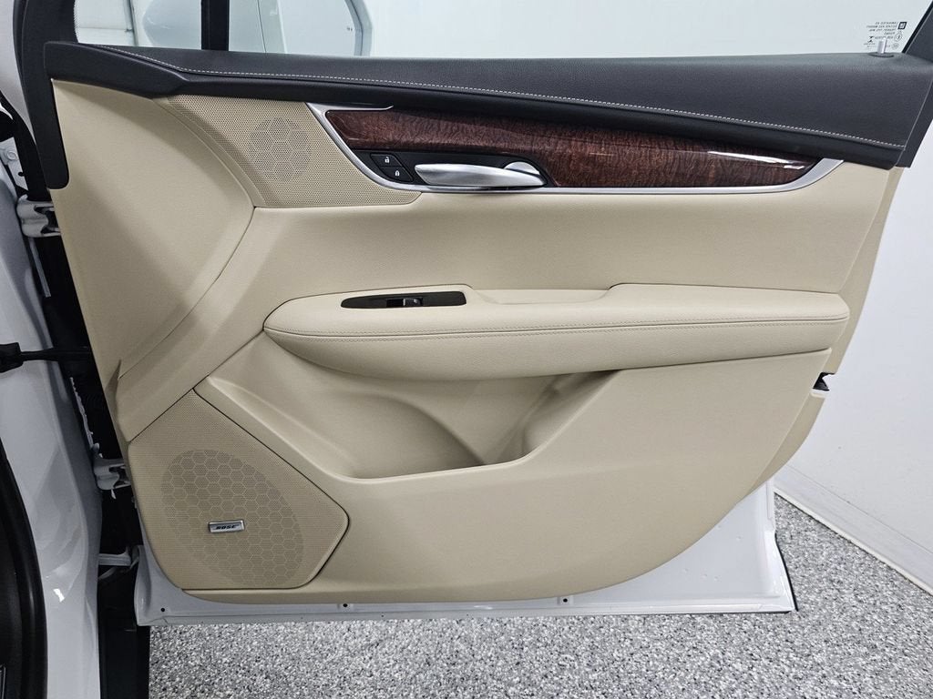 2017 Cadillac XT5 Premium Luxury AWD