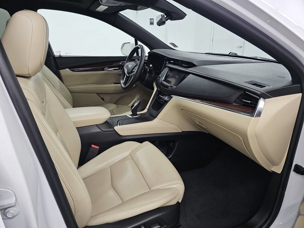 2017 Cadillac XT5 Premium Luxury AWD
