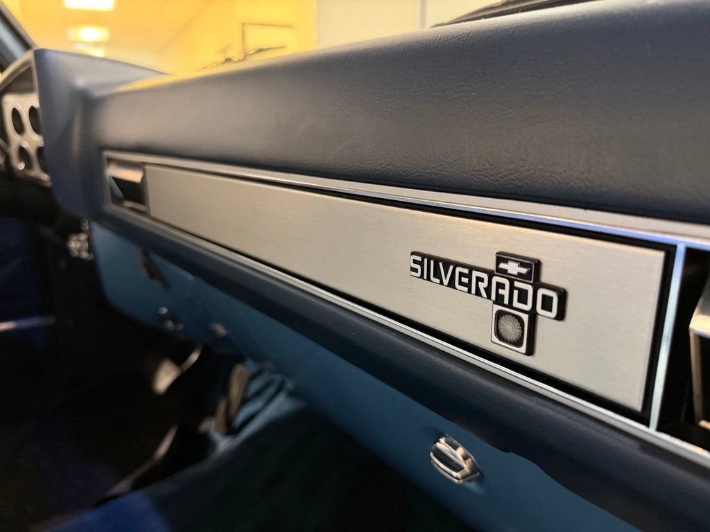 1986 Chevrolet Pickup Base