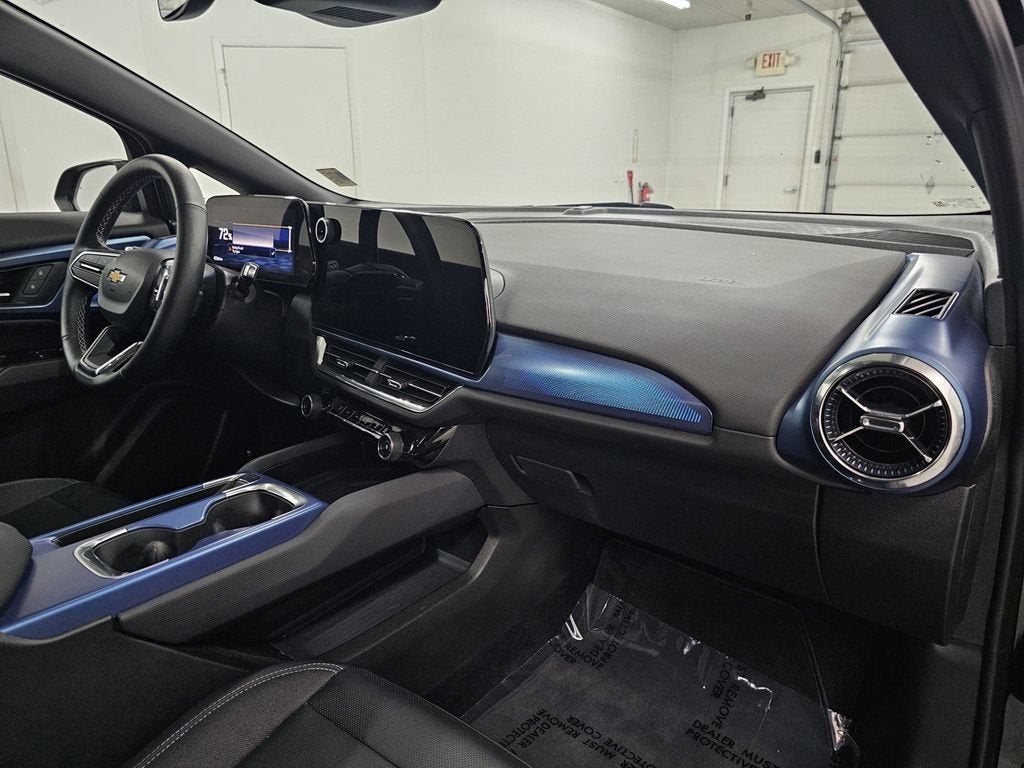2025 Chevrolet Equinox EV LT