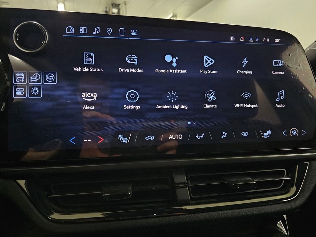 2025 Chevrolet Equinox EV RS