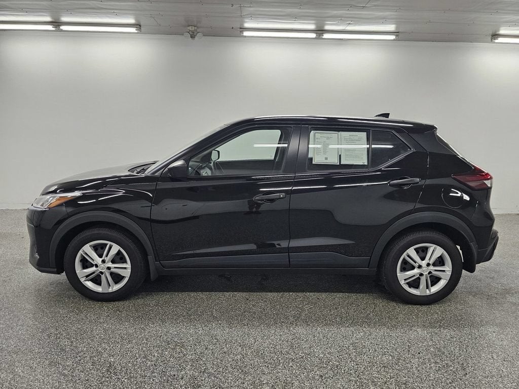 2025 Nissan Kicks Play S