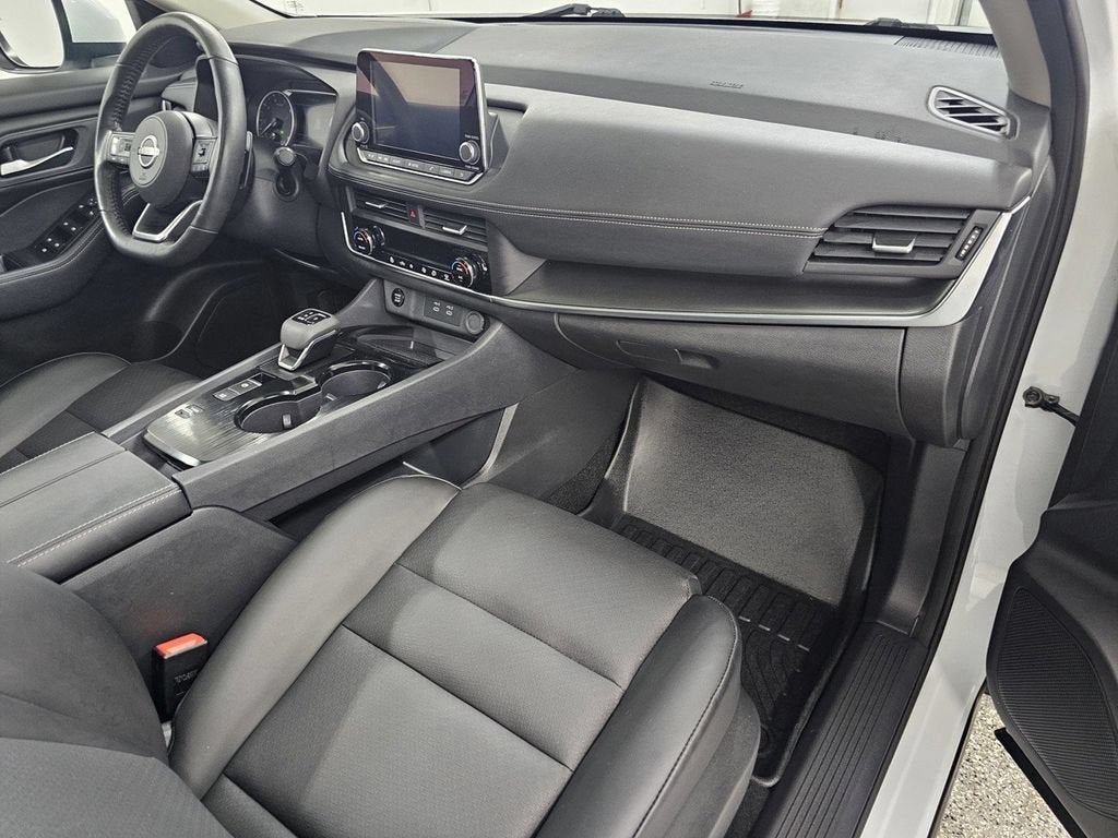 2024 Nissan Rogue SV FWD