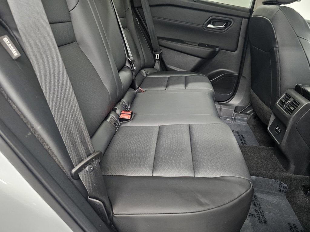 2024 Nissan Rogue SV FWD