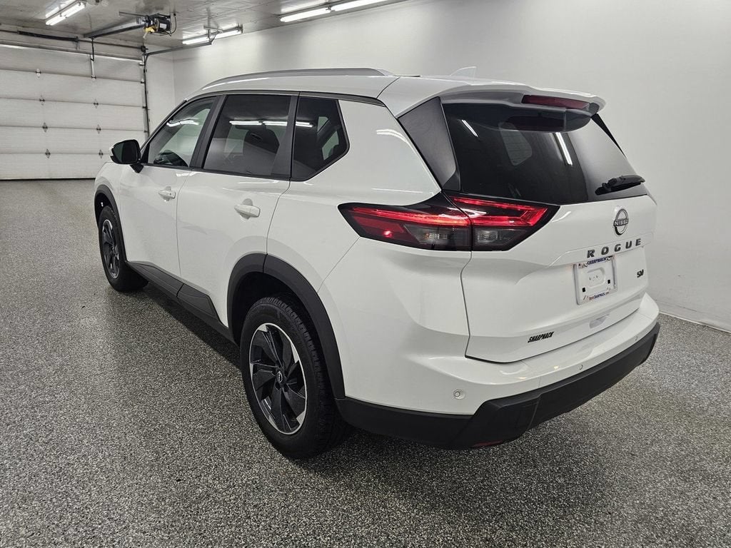 2024 Nissan Rogue SV FWD