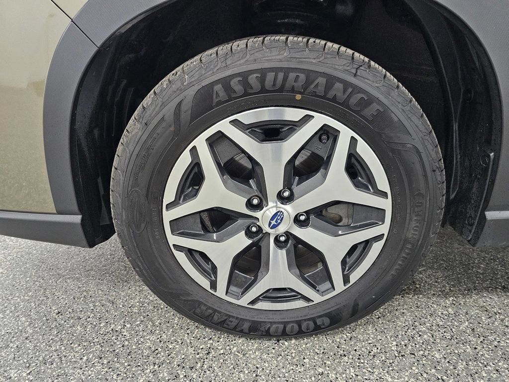 2024 Subaru Forester Premium