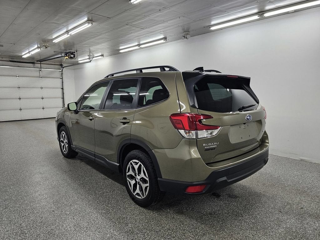 2024 Subaru Forester Premium