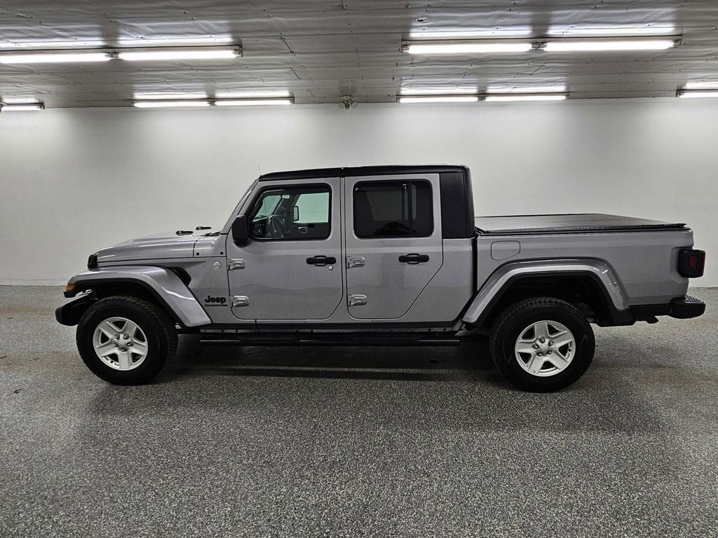2021 Jeep Gladiator Sport