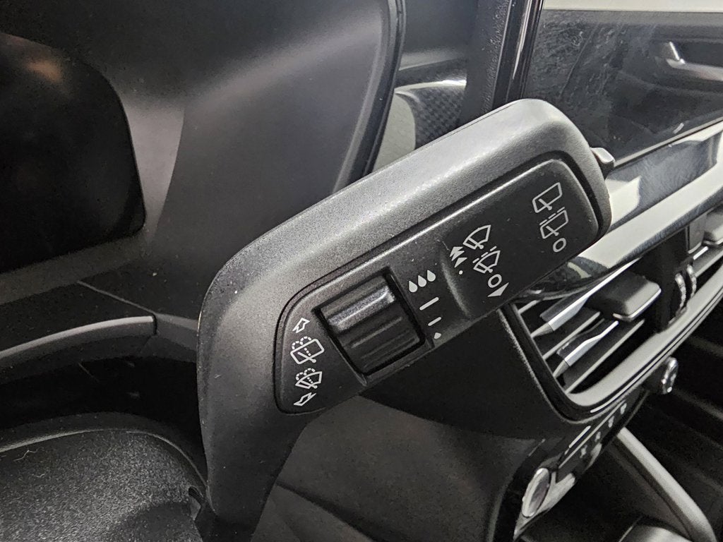 2025 Ford Escape ST-Line Elite