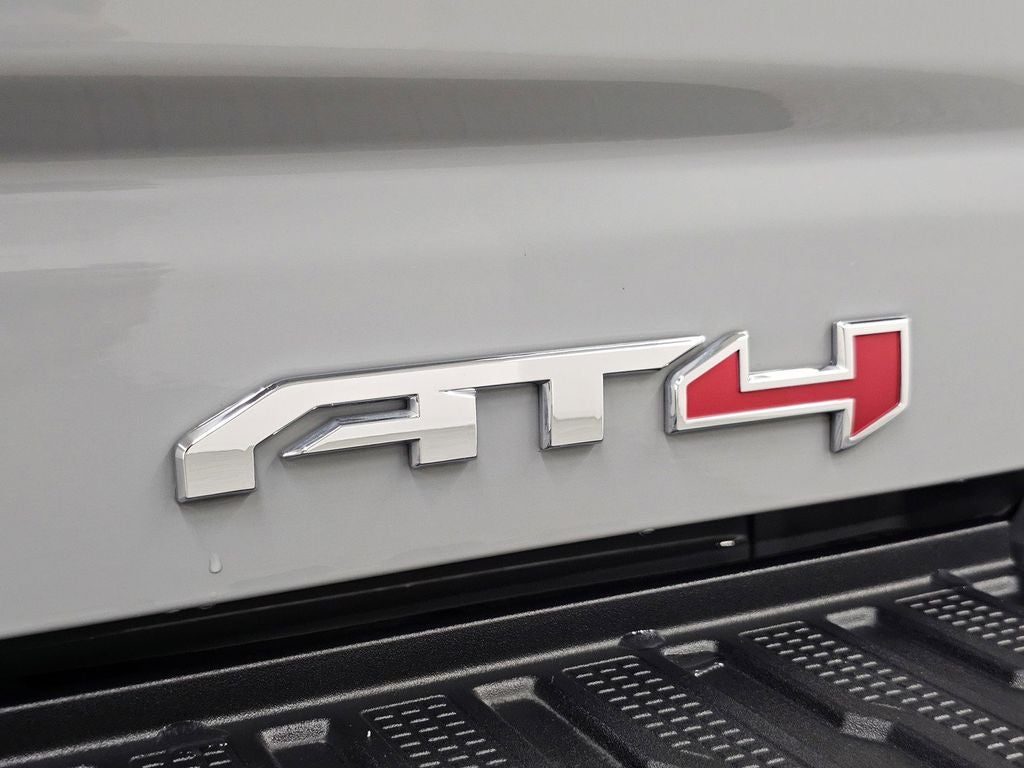 2025 GMC Sierra 2500HD AT4