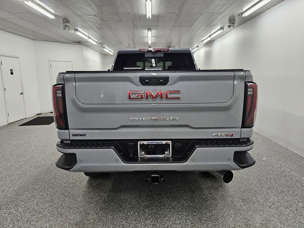 2025 GMC Sierra 2500HD AT4